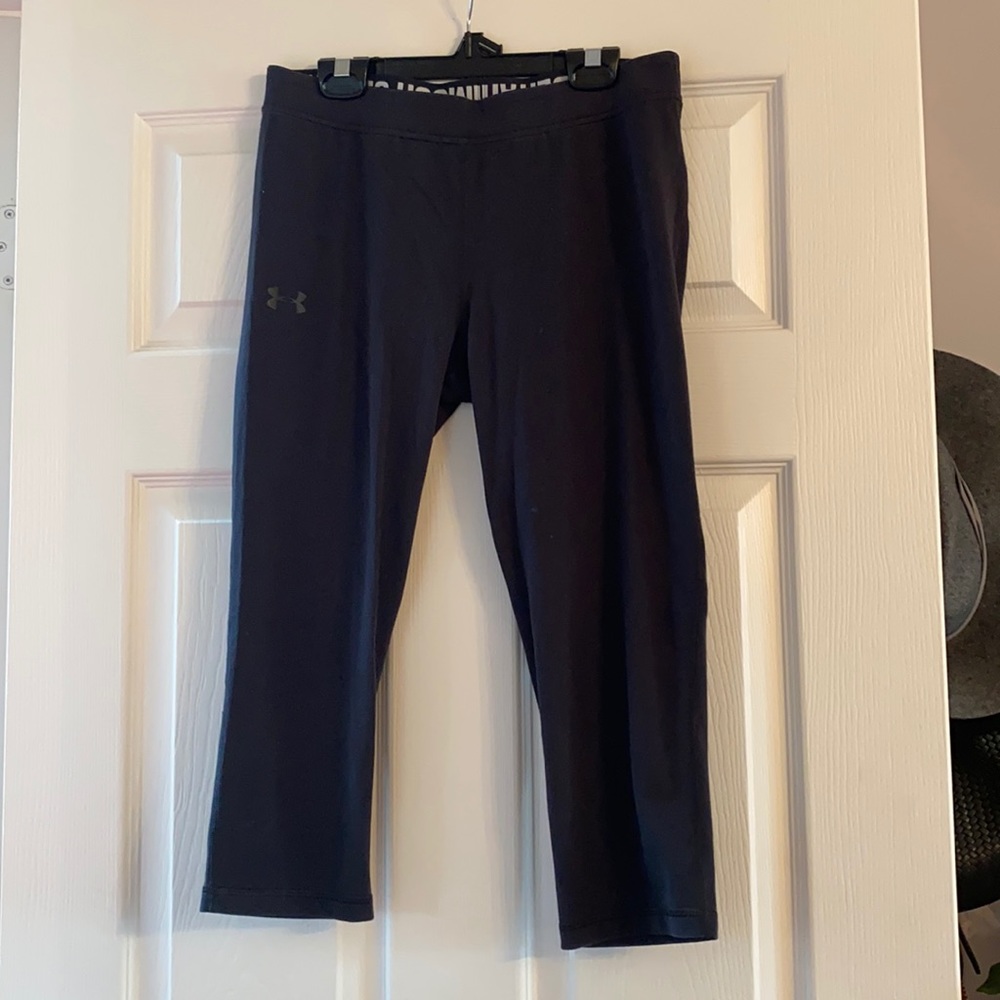 Under armour cropped leggings